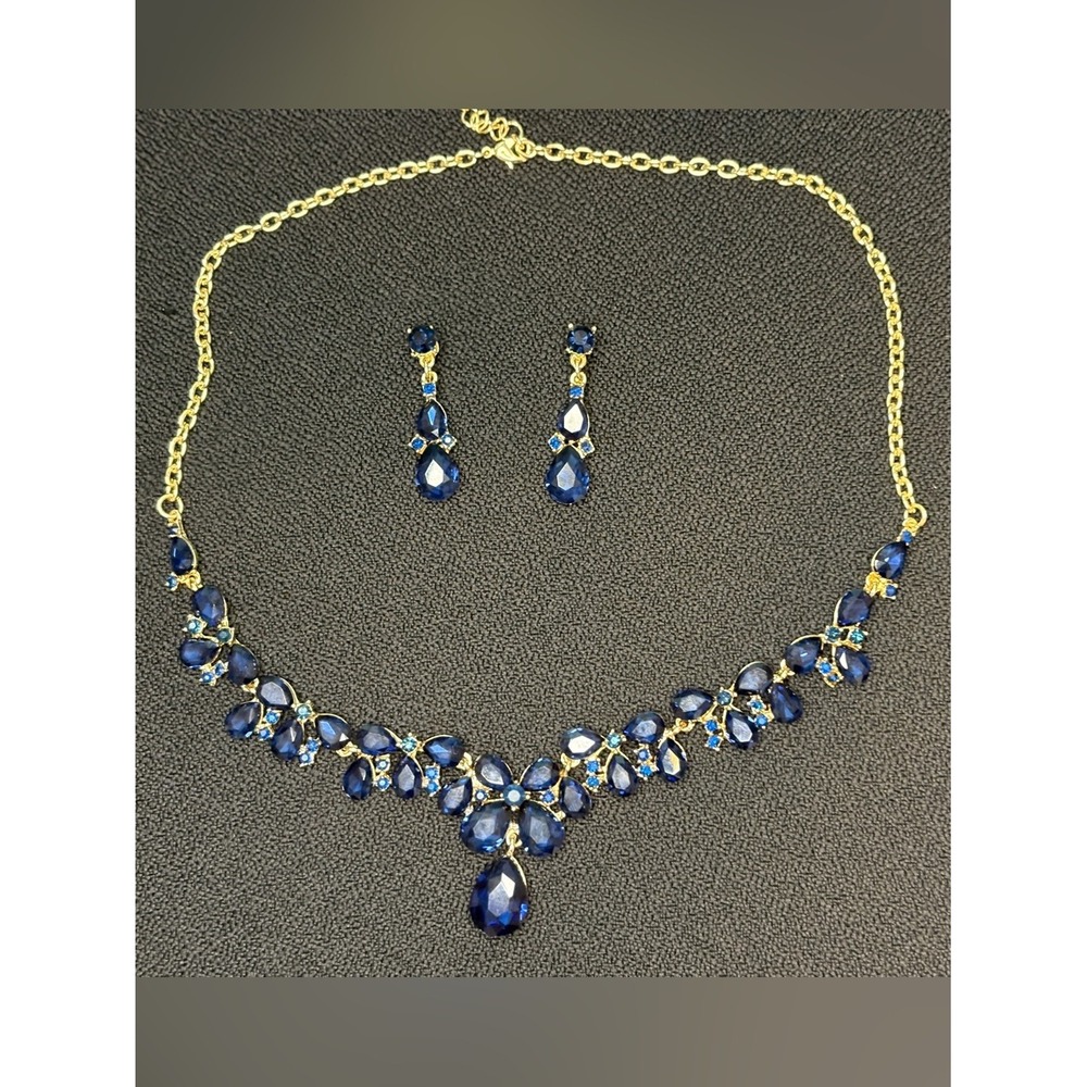 Gold-Tone Blue Crystal Necklace & Earrings Set‎ - Picture 2 of 16